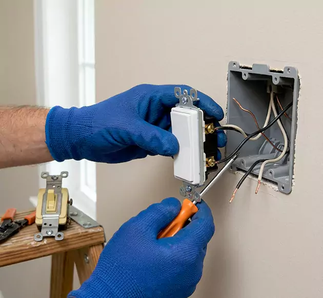 Professional Light Switch Replacement: Your Local Swap-Out Team in West Des Moines, IA