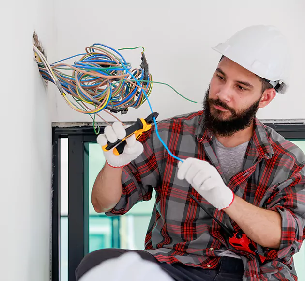 Professional Low Voltage Electrician: Your Local Systems Technician in West Des Moines, IA